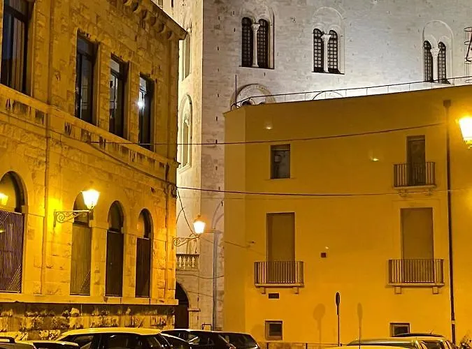 Corte San Gaetano 3* בארי