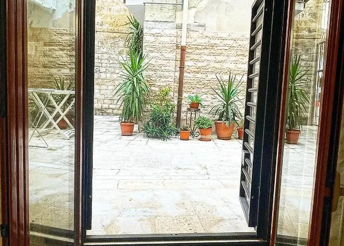 בית הארחה Corte San Gaetano בארי